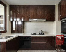 石家莊裝修公司：廚房櫥柜門(mén)色的風(fēng)水禁忌