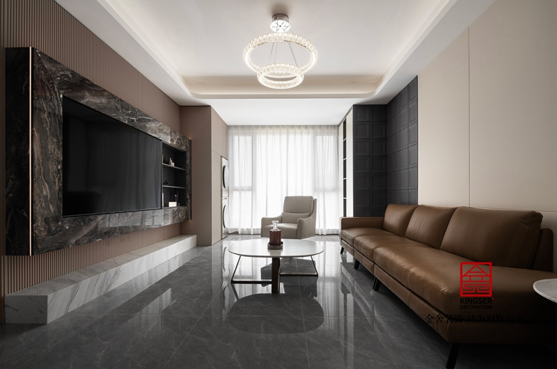 融創(chuàng)中心現(xiàn)代簡約風(fēng)格裝修實景客廳圖片